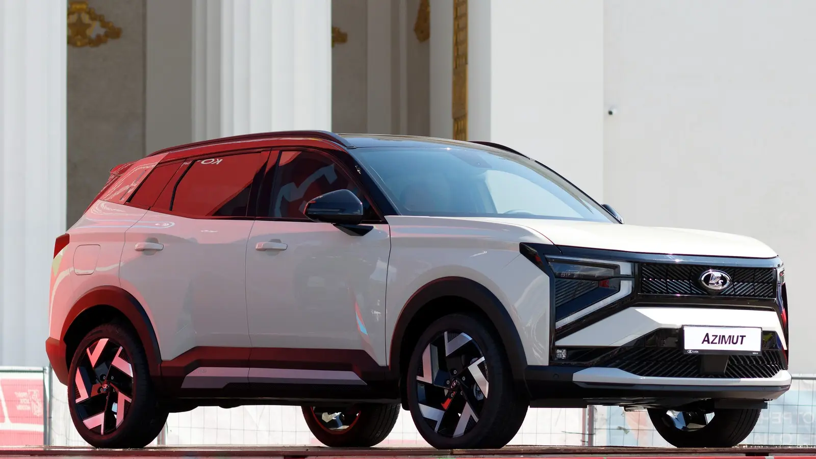 Прототип Lada Azimut на Московском автосалоне в августе 2025 года, архивное фото