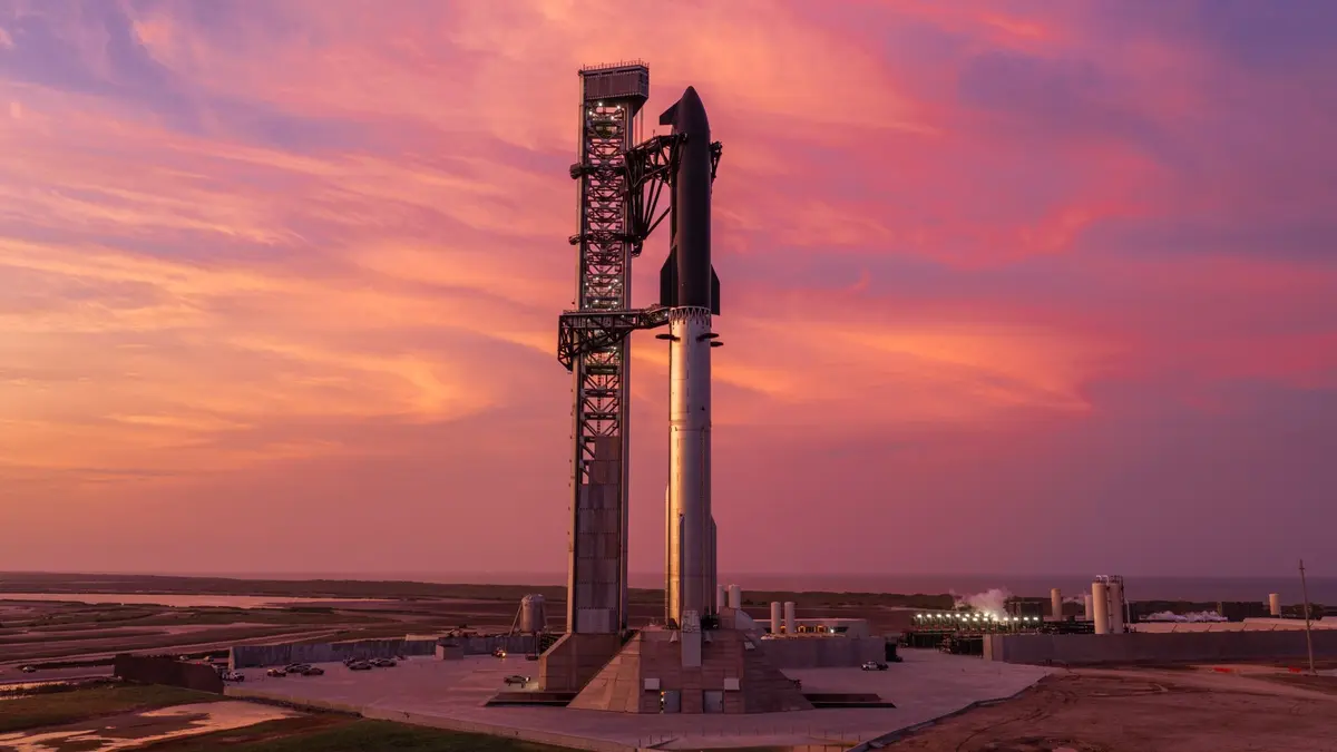 Starship завершил 13-й тестовый полет с двумя управляемыми приводнениями